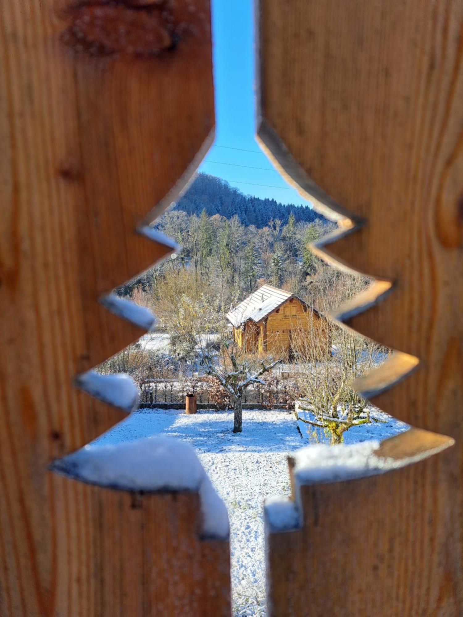 Le Refuge Du Herisson Doucier Exterior photo
